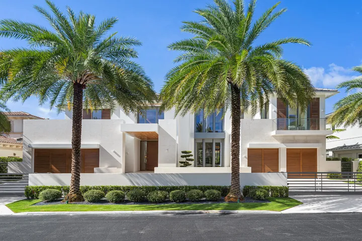 249_Alexander_Palm_Road_02