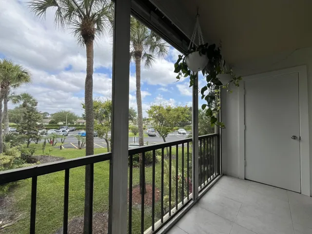 Screen Balcony