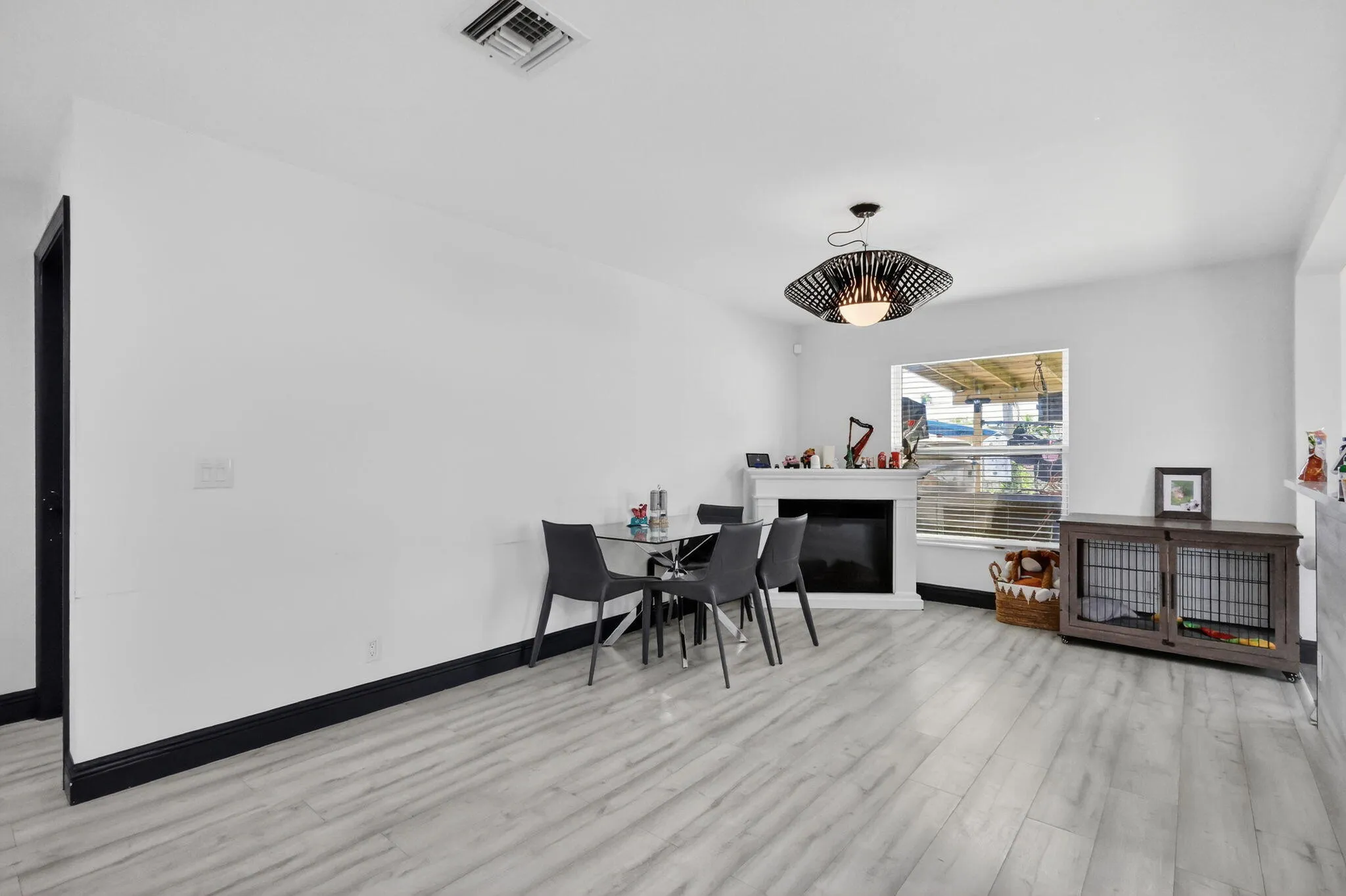 22-web-or-mls-F14A8669
