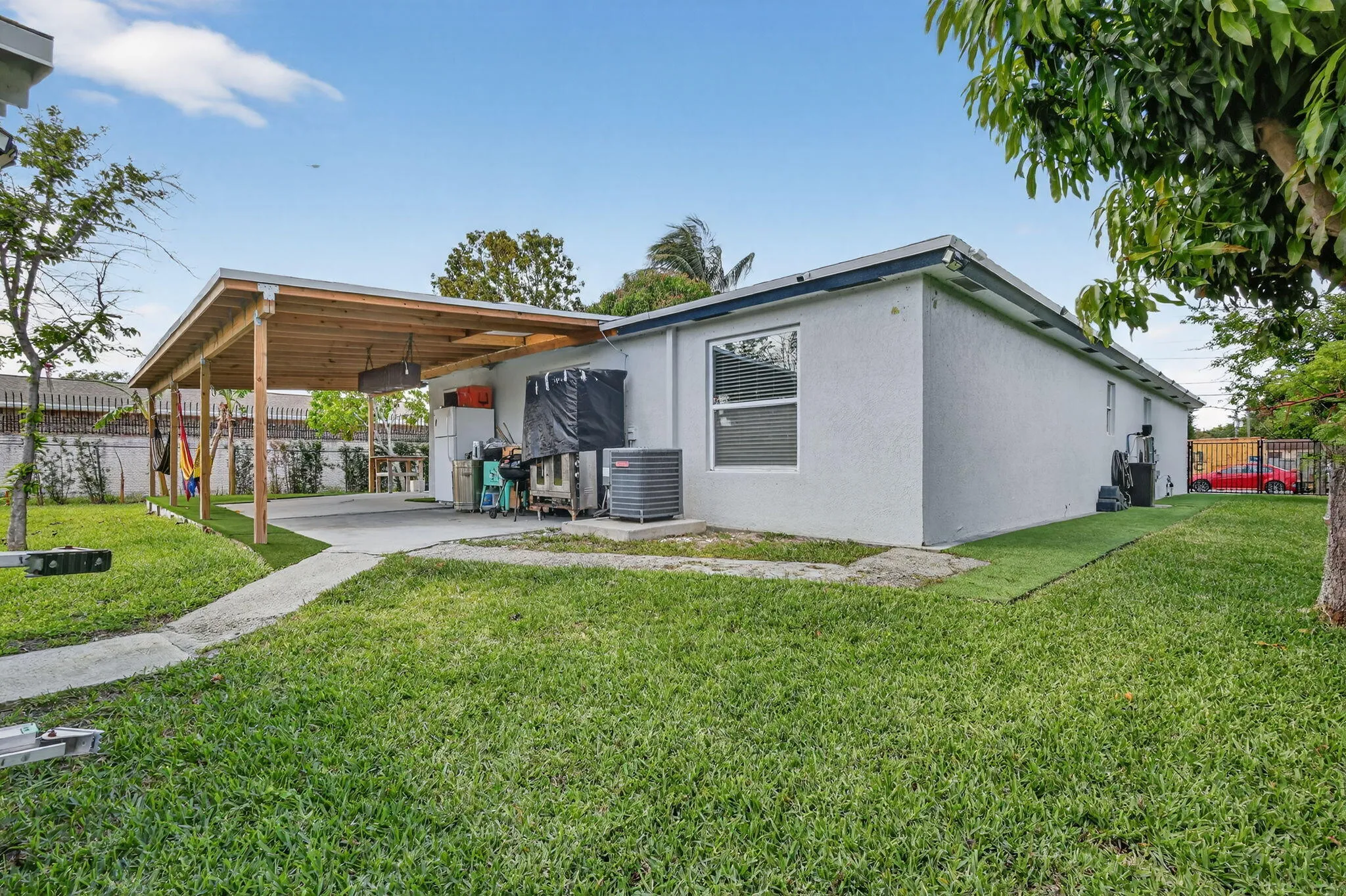 33-web-or-mls-F14A8745