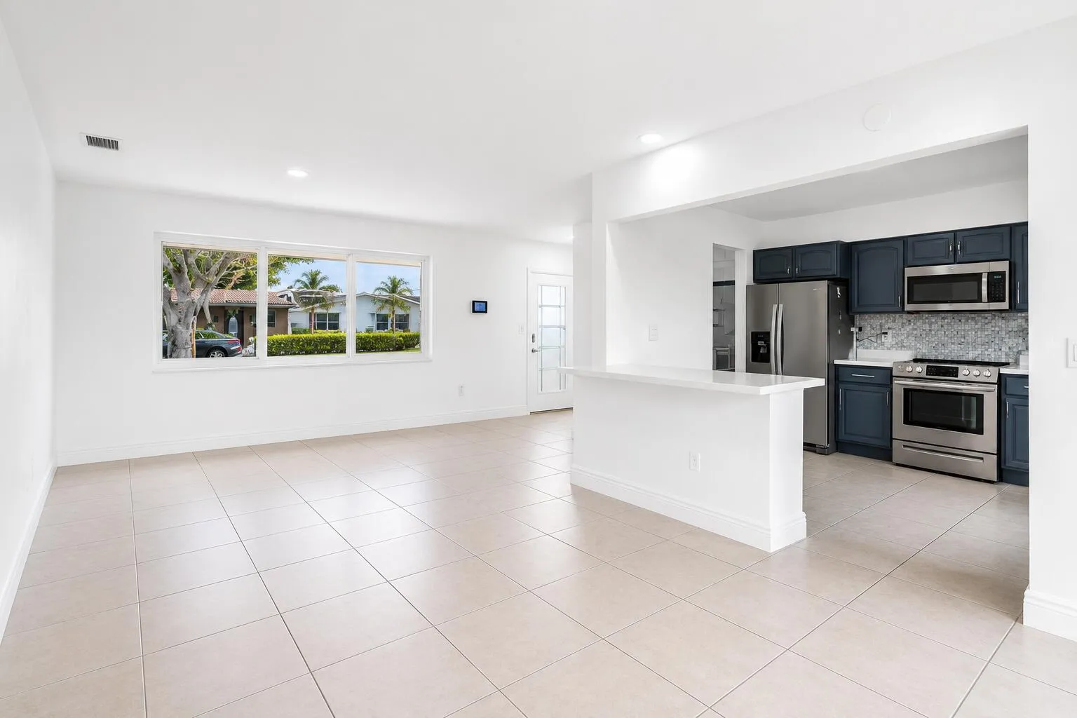 offset to kitchen