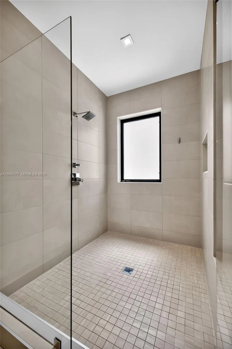 Property photo 87