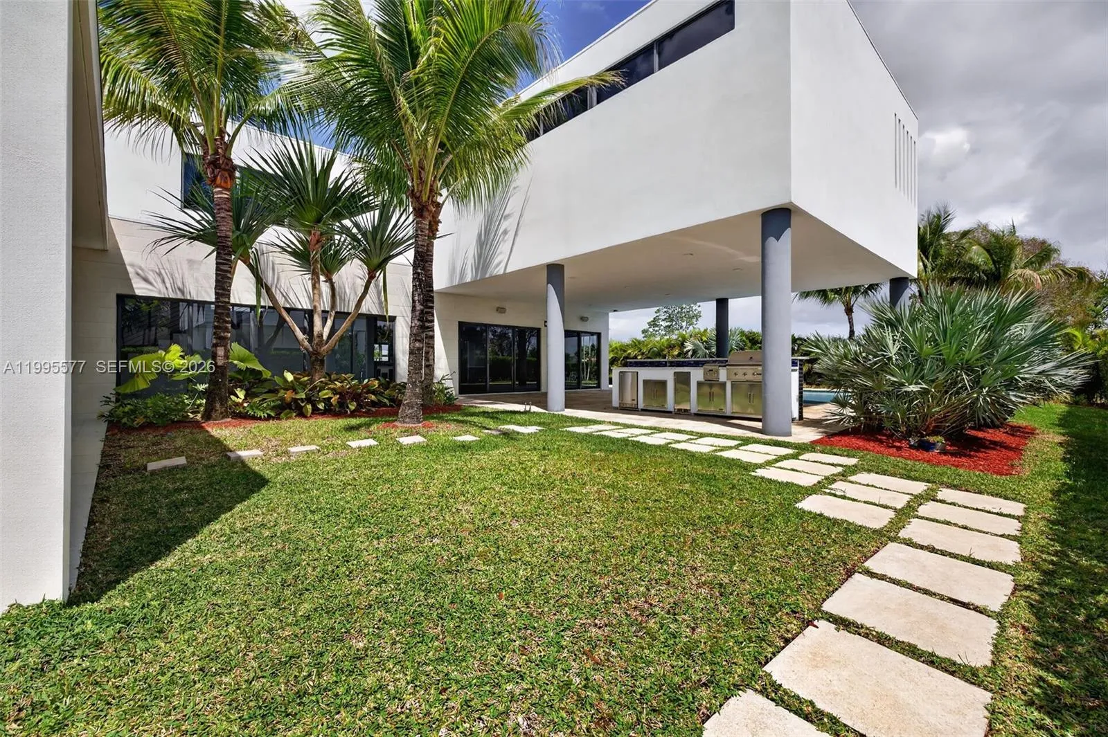 Property photo 35