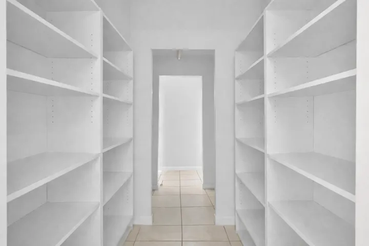 1st walkin closet