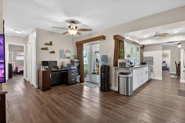 Kitchen / Family Room