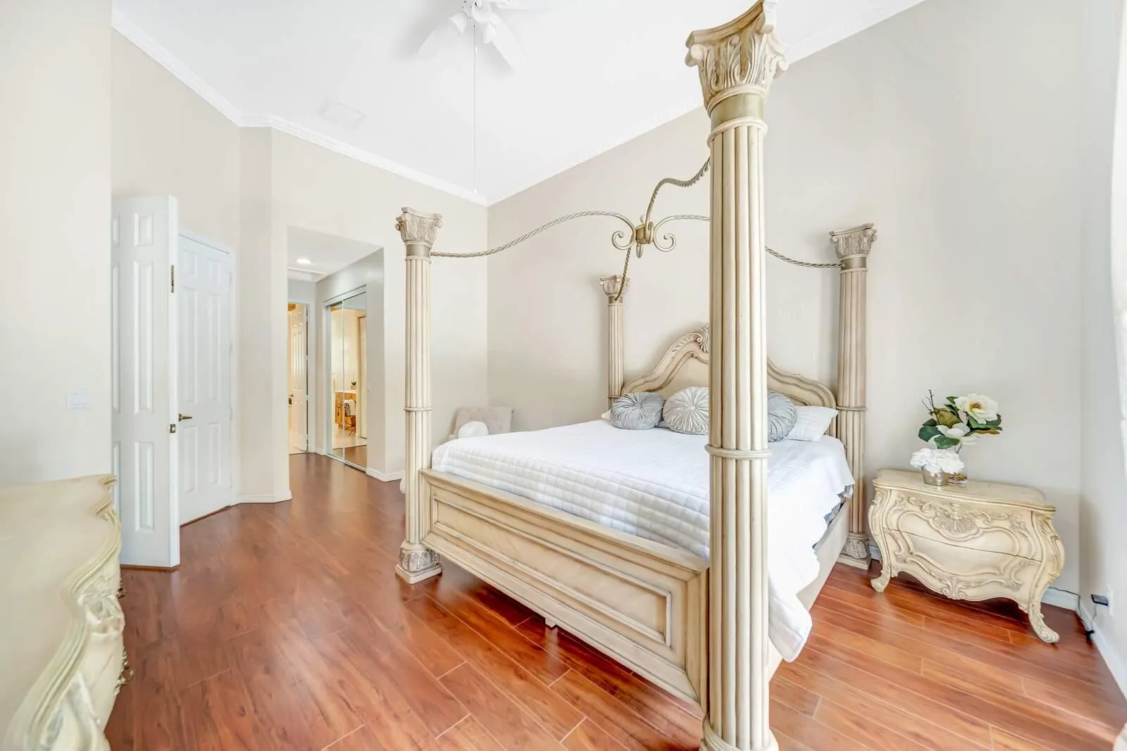 Property photo 38