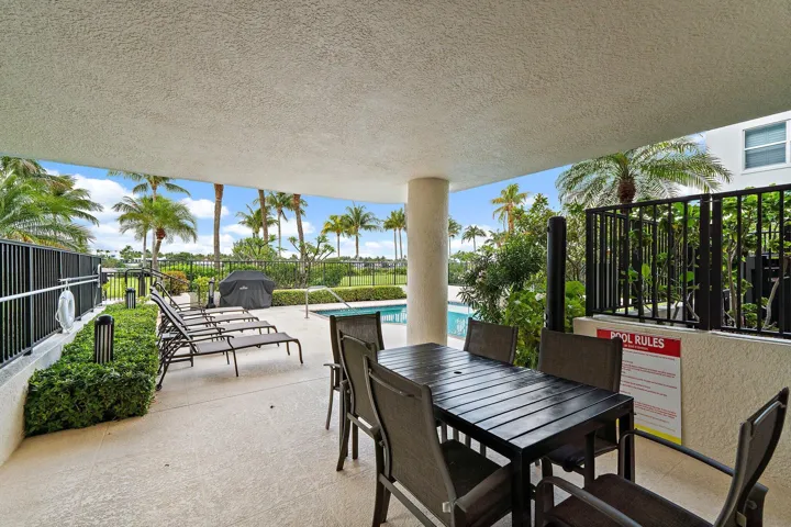 007-314InletWay-101-PalmBeachShores