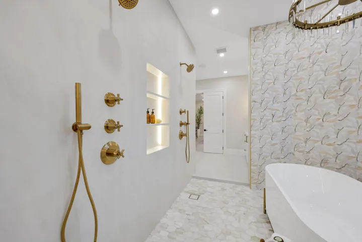 23 Coconut Ln - 81.jpg-SMALL