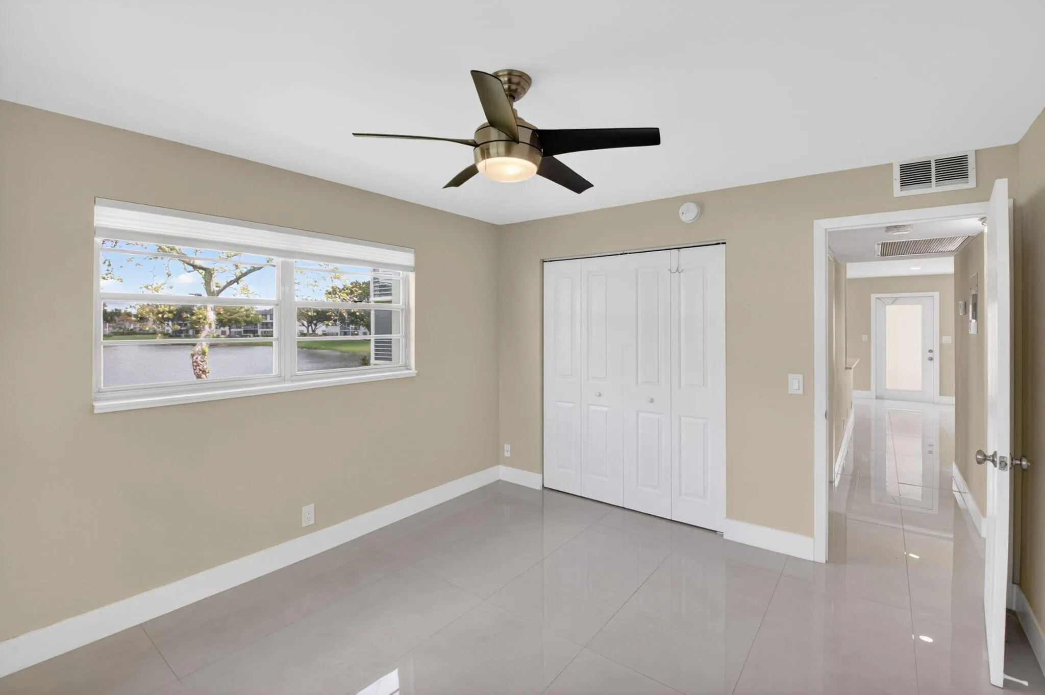 Corner unit - 2 windows in 2nd Bedroom/Guest B/R with waterview