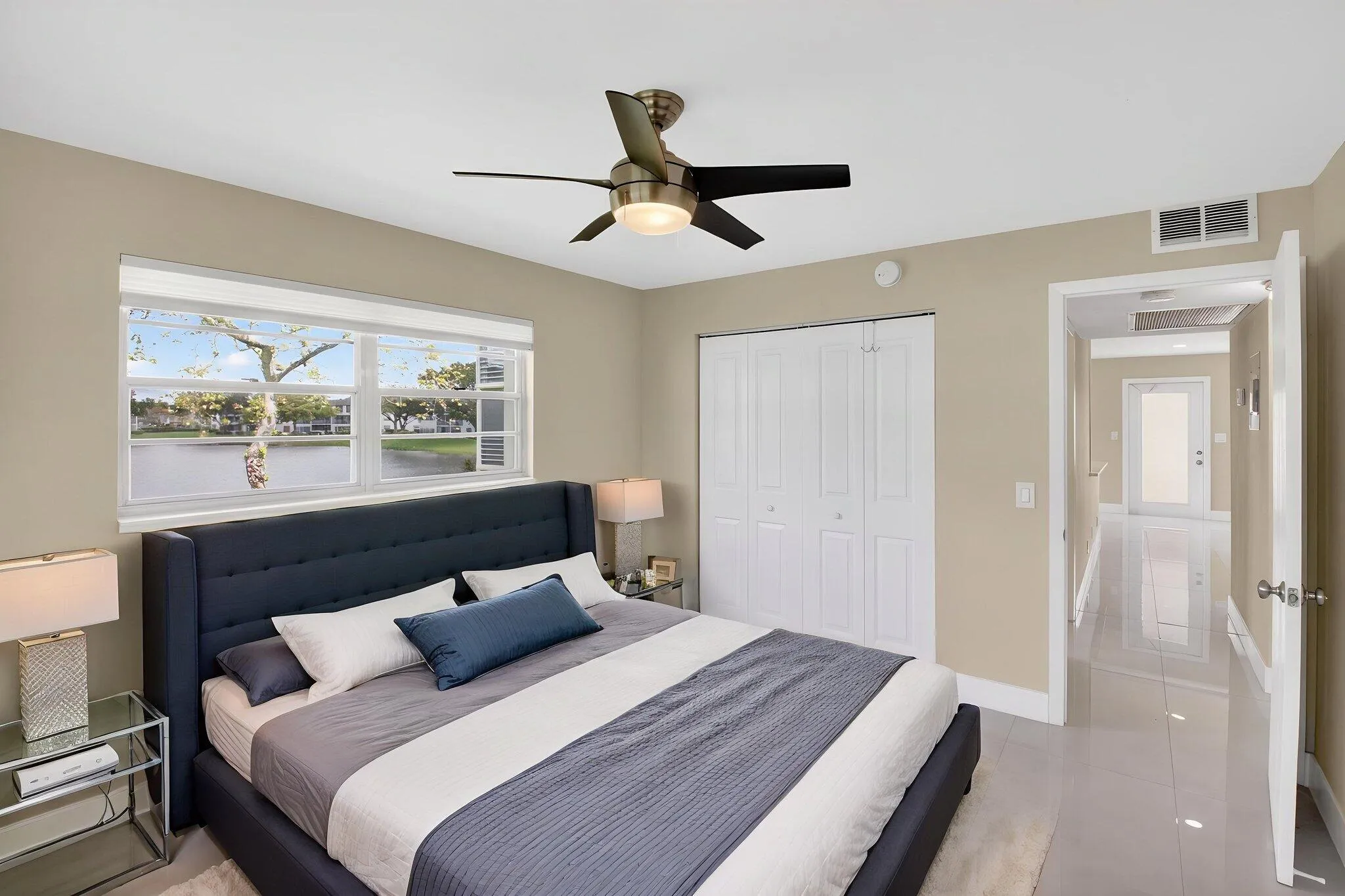 Corner unit - 2 windows in 2nd Bedroom/Guest B/R w/ waterview