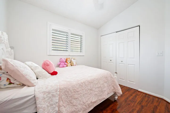 26-web-or-mls-1905-nw-78th-ave