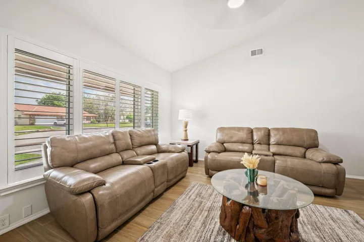 11-web-or-mls-1905-nw-78th-ave