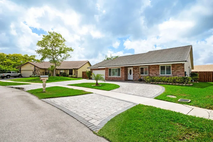 4-web-or-mls-1905-nw-78th-ave