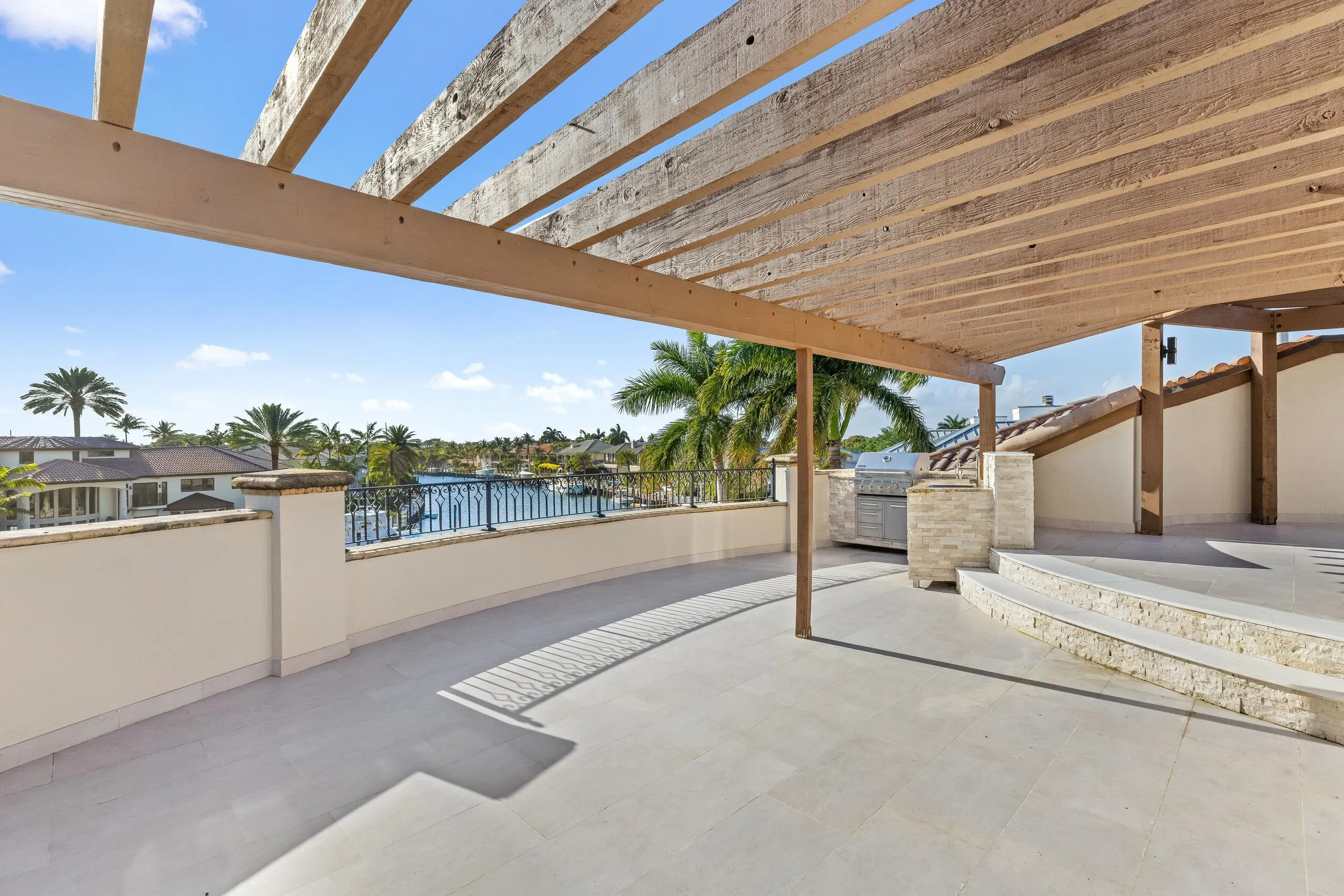 Rooftop Deck