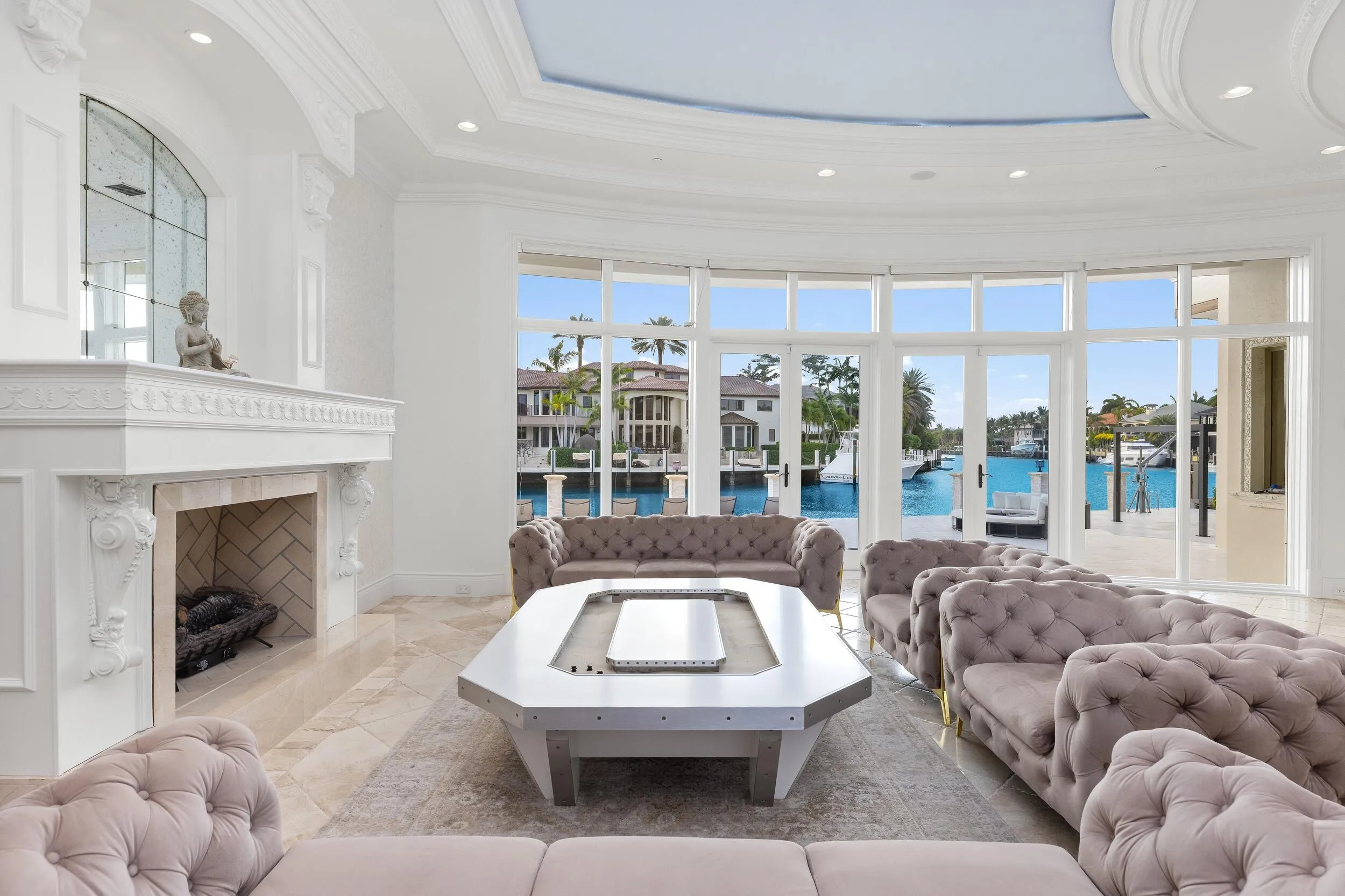 Living Area 3