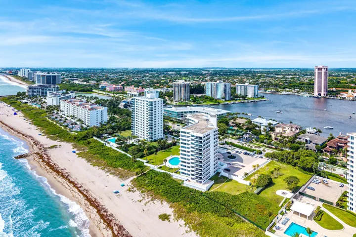 046-700SouthOceanBoulevard-705-BocaRaton