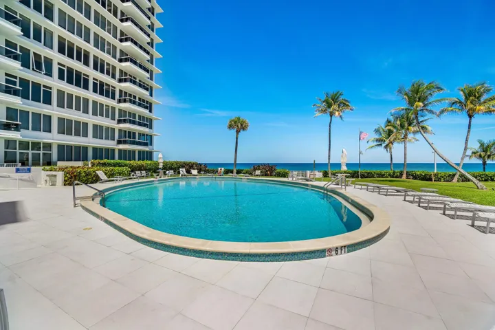 071-700SouthOceanBoulevard-705-BocaRaton