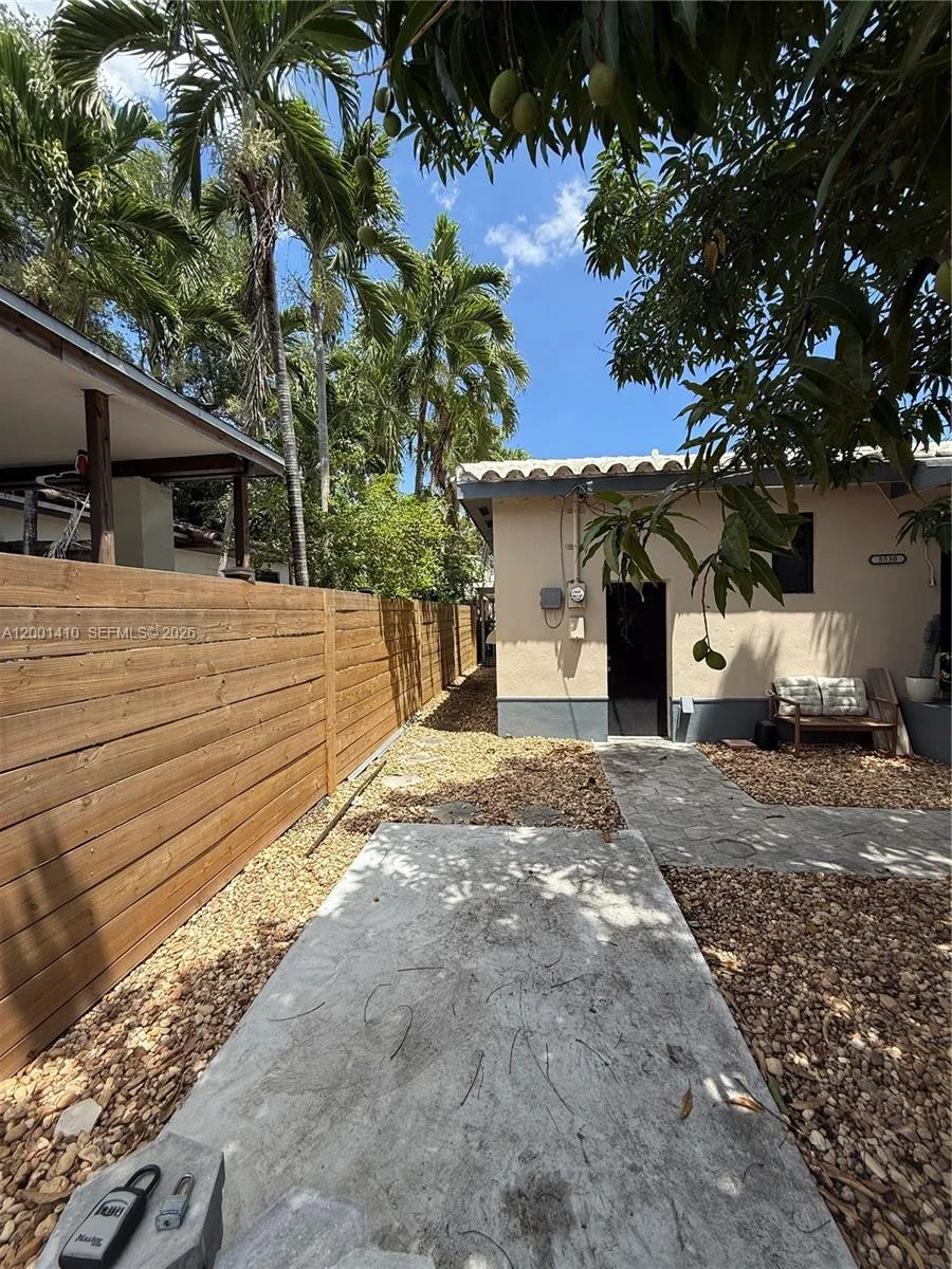 Property photo 34