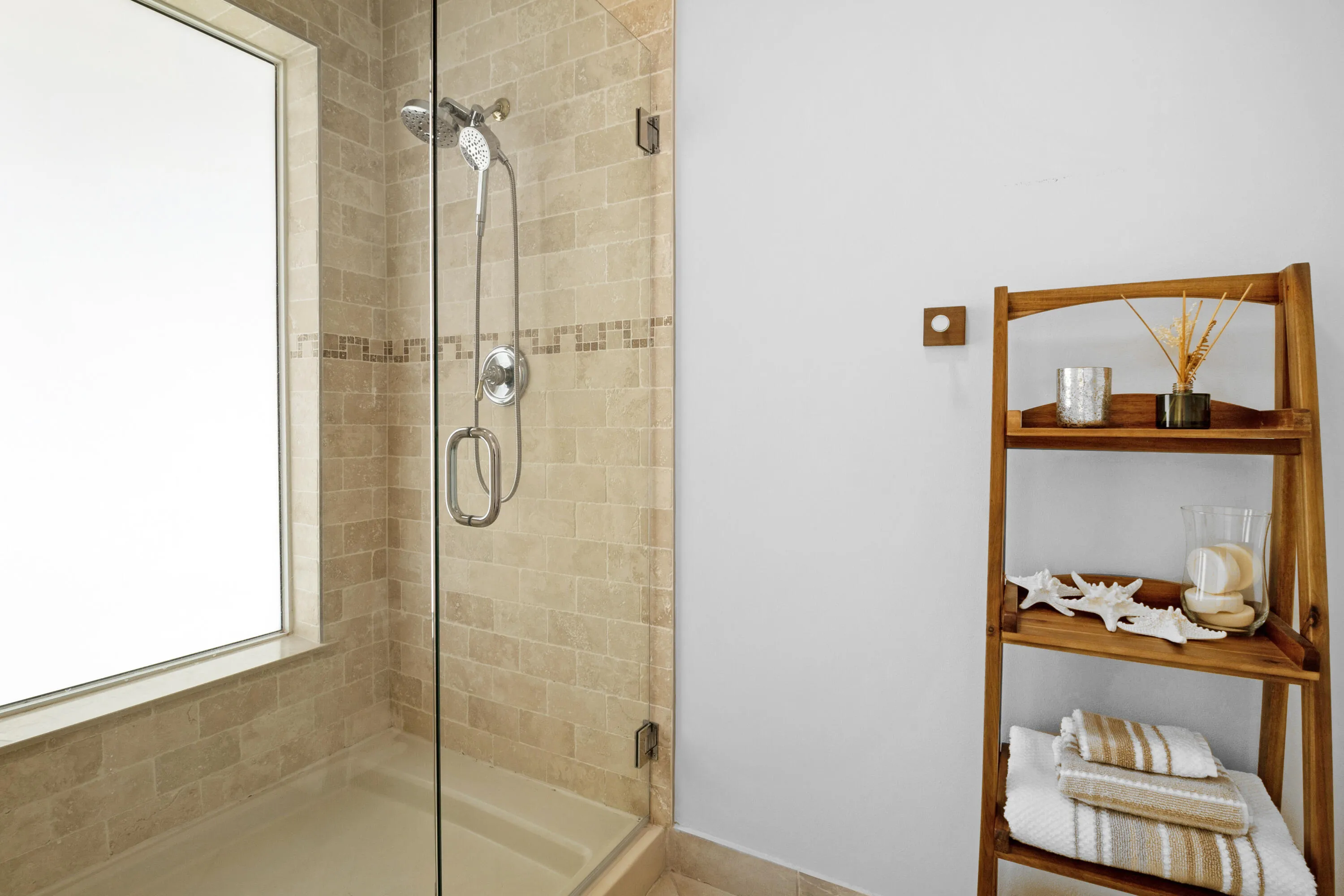 31_accutour_3312 ne 39th st -031