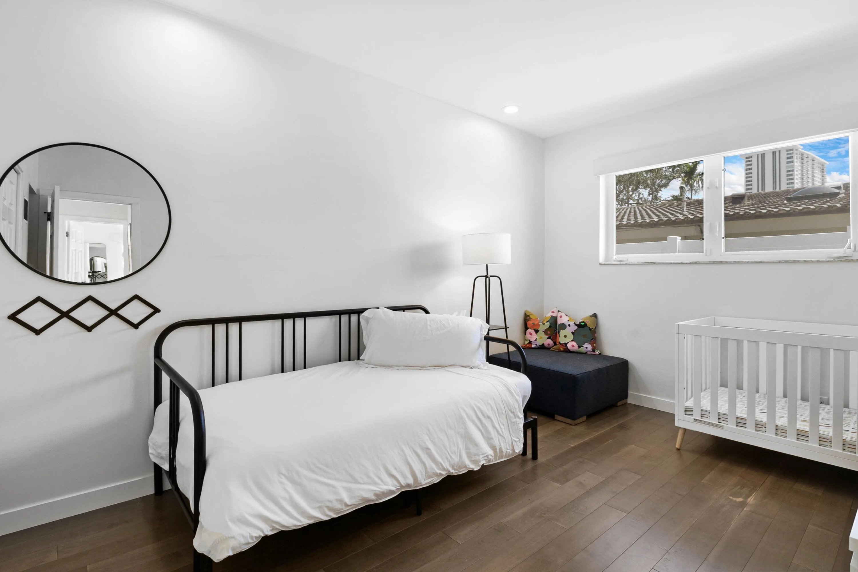 35_accutour_3312 ne 39th st -035