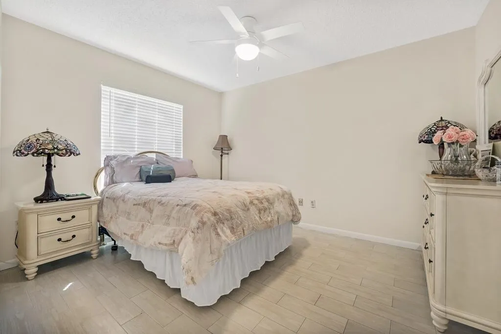 Second bedroom