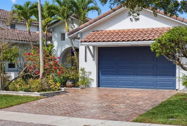 2 Car Garage