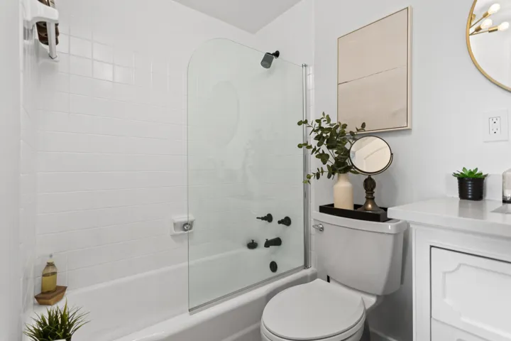 Bathroom C5