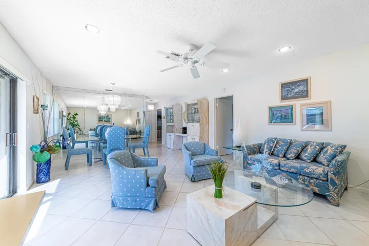 Livingroom-B