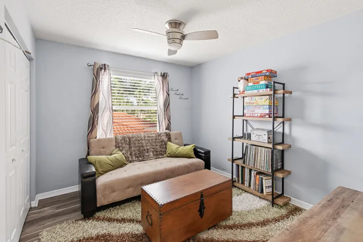 7213 SE Magellan Lane-46