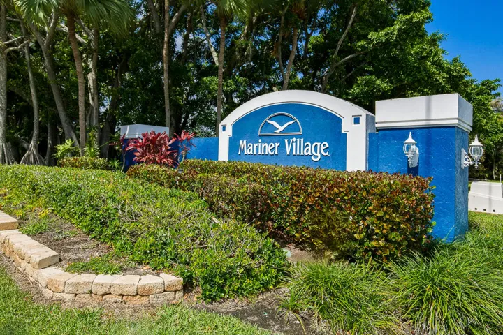 7213 SE Magellan Lane-15