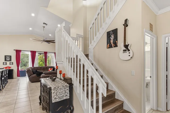 7213 SE Magellan Lane-30