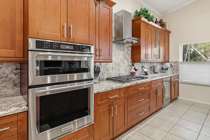 7213 SE Magellan Lane-21