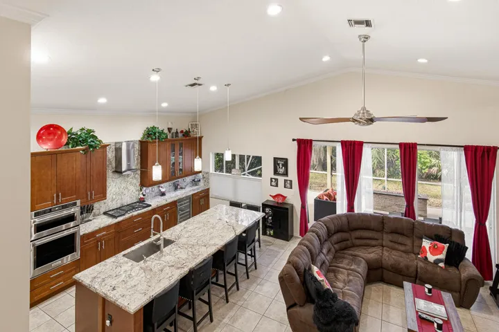 7213 SE Magellan Lane-49