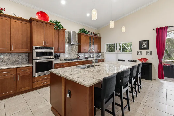 7213 SE Magellan Lane-18