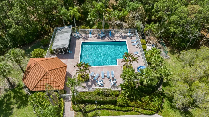 7213 SE Magellan Lane-13