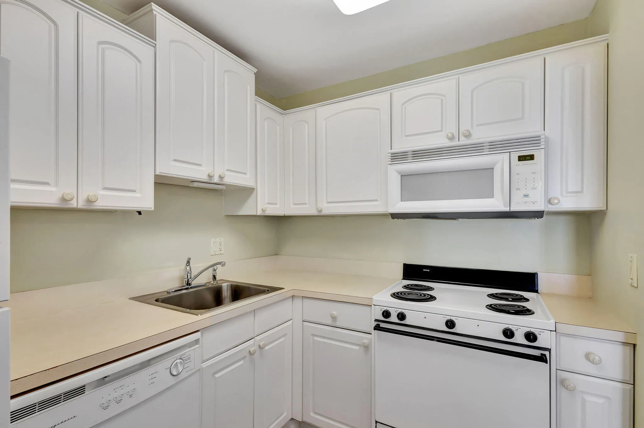 Kitchen 2