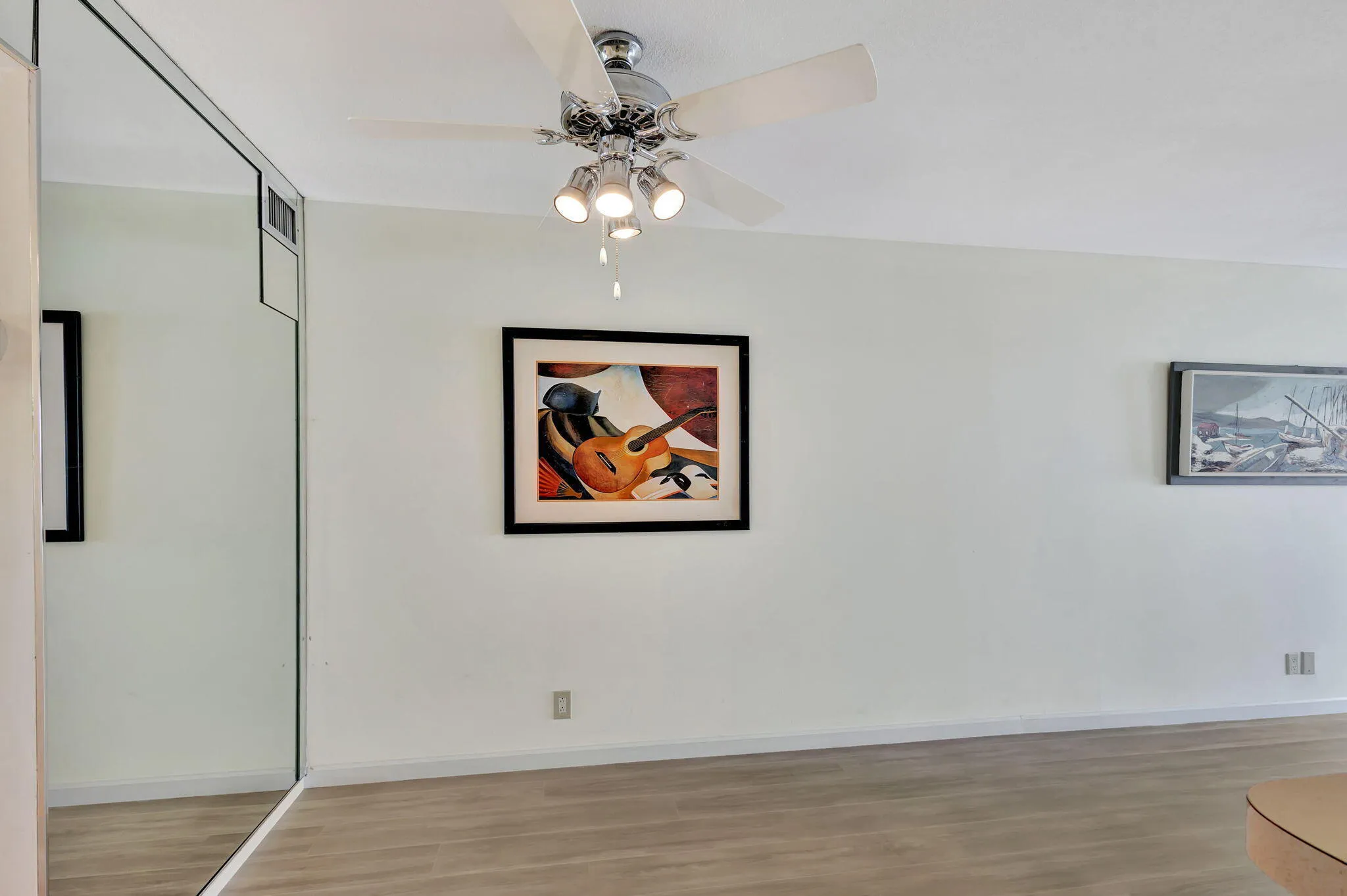 Dining Area 2