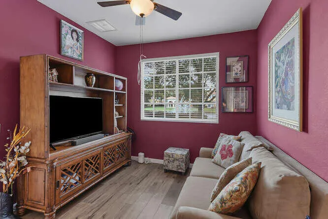 1st floor bedroom/den