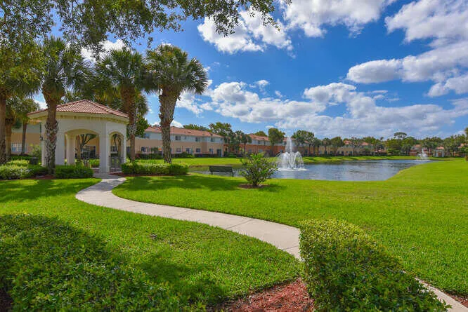 7401 Sarentino Ln Boynton-small-042-020-