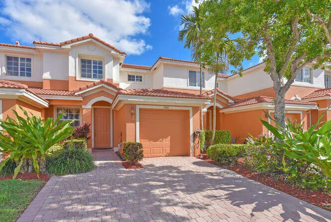 7401 Sarentino Ln Boynton-small-002-004-