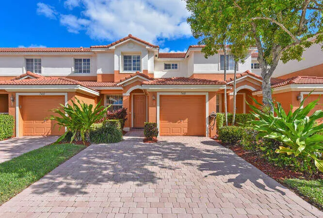 7401 Sarentino Ln Boynton-small-001-002-
