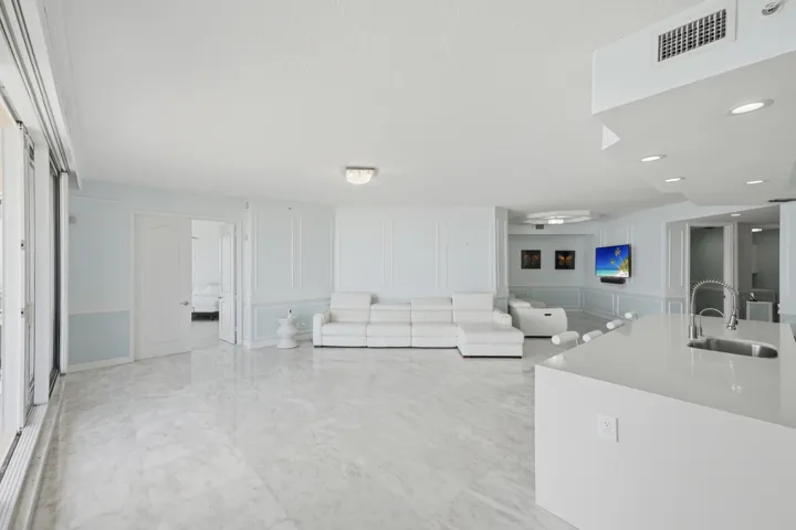 BeachCondo_018