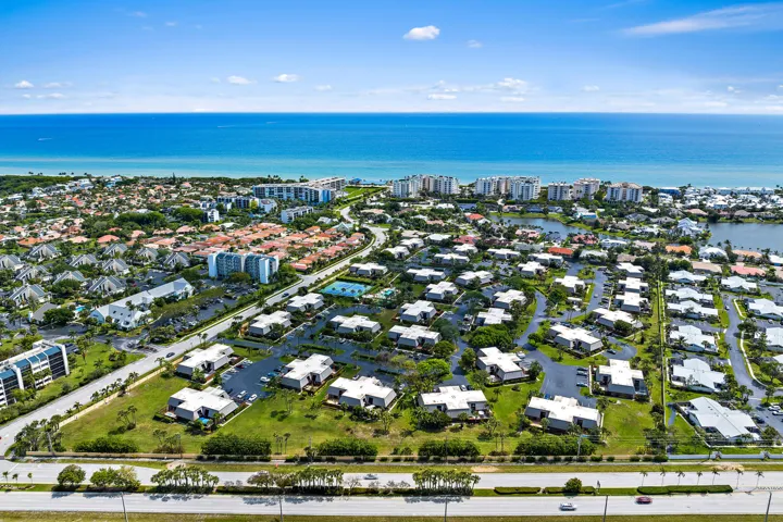 014-1420OceanWayCommunityPhotos-Jupiter-
