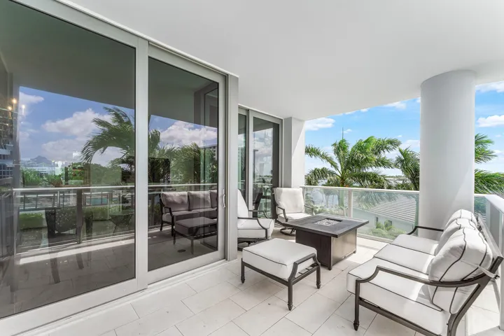 Extensive Private Balcony