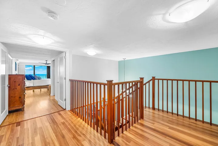 HONEY HUED BAMBOO WOOD FLOORS