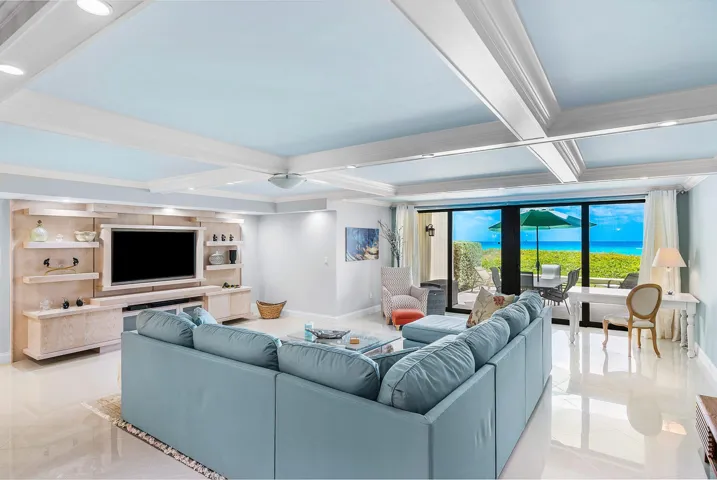 STUNNING OCEAN VIEWS