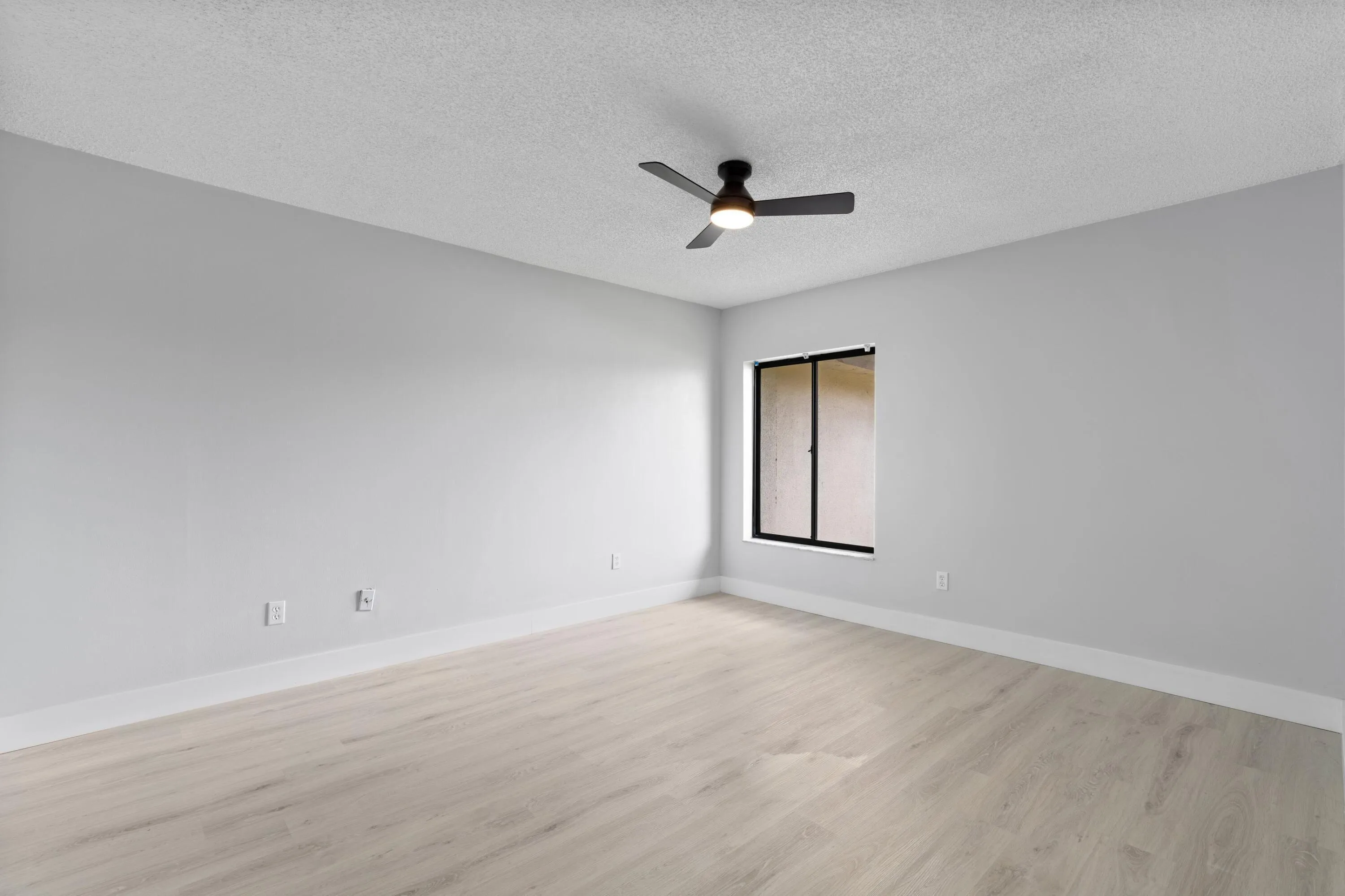 Master Bedroom Virtual Staging