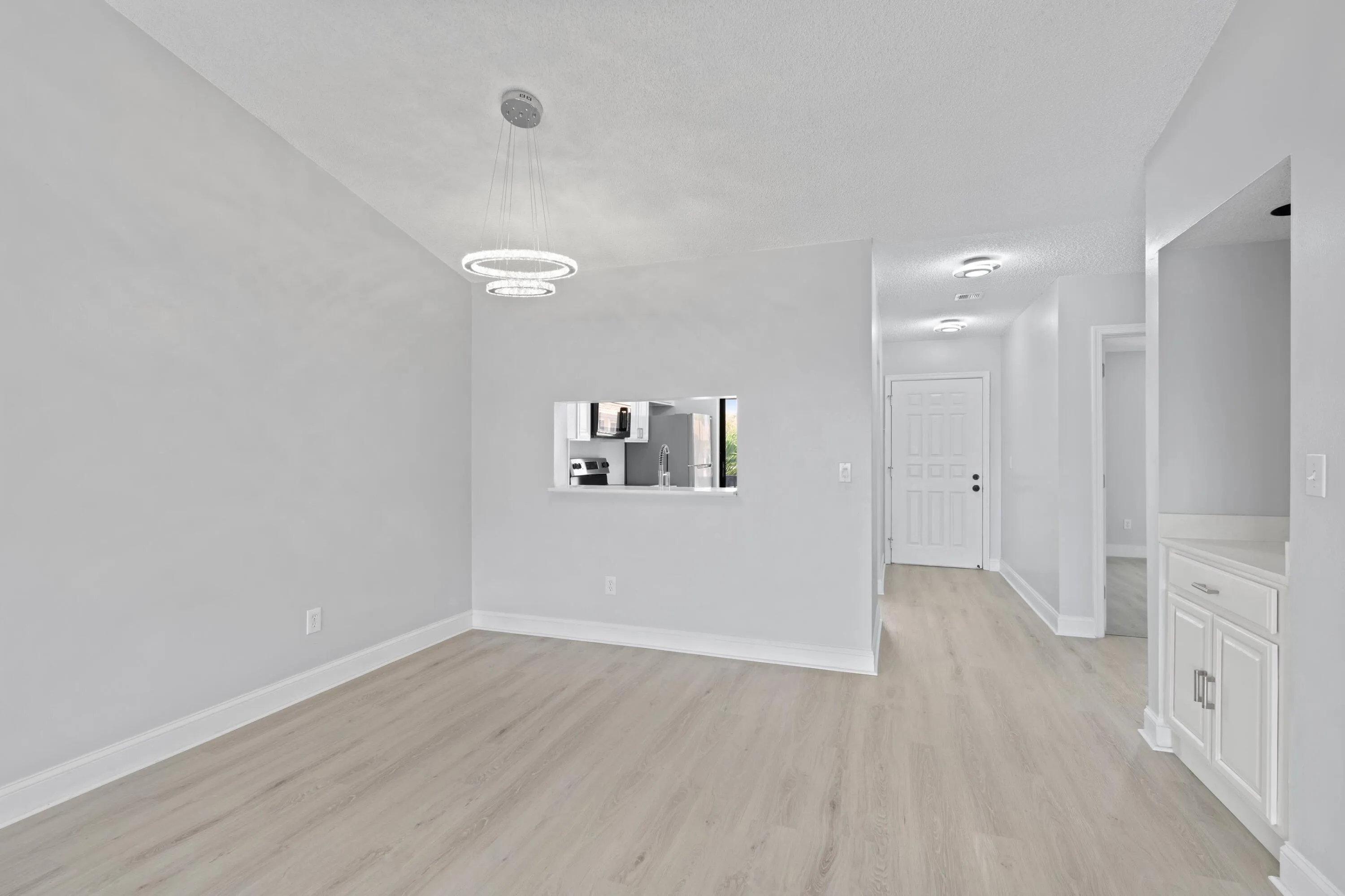 Virtual Staging - Dining
