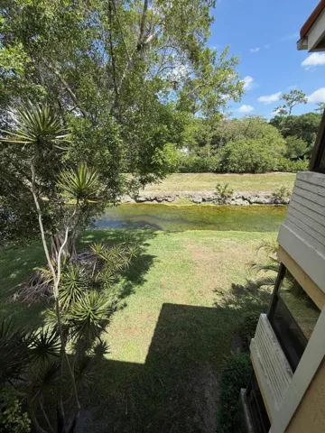 5721 BACKYARD VIEW