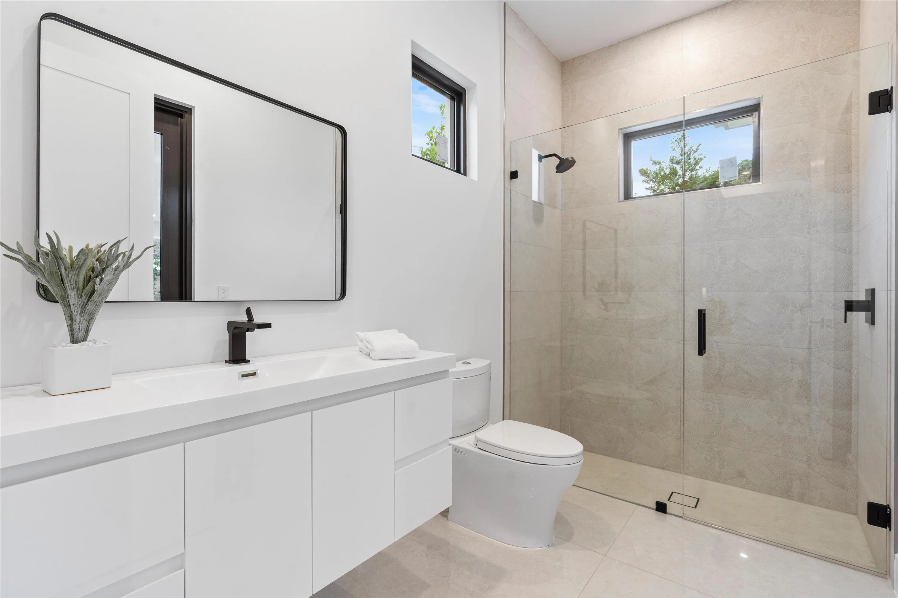 1st Floor Guest Bath